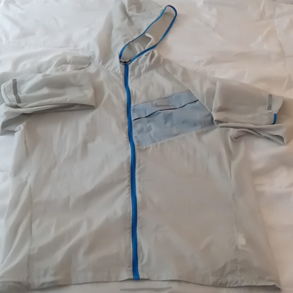 Mens windbreaker